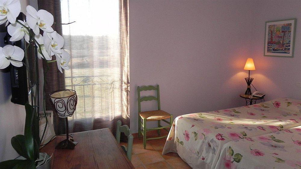 Hotel La Bastide D'Iris Vagnas Экстерьер фото